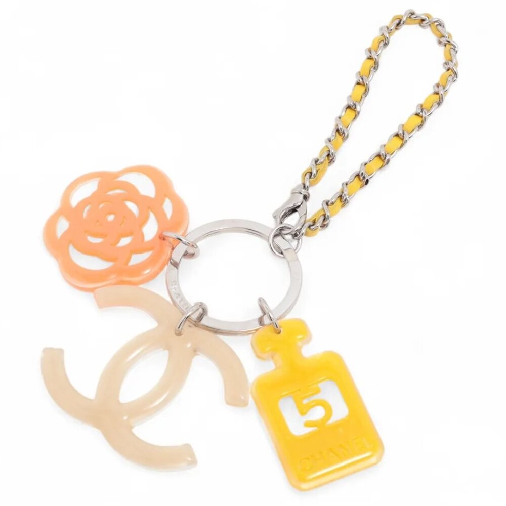 #104 -  Authentic Chanel Coco Mark Key Charm / Key Holder - Picture 3 of 16